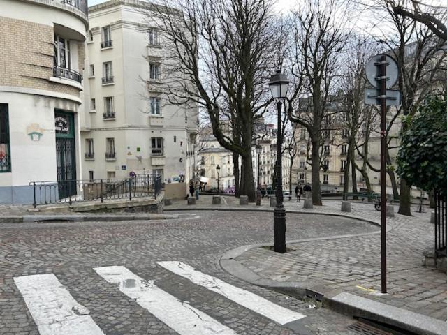 Paris Sacre Coeur Montmartre Et Tour Eiffel, 8 People, Apartment Ngoại thất bức ảnh