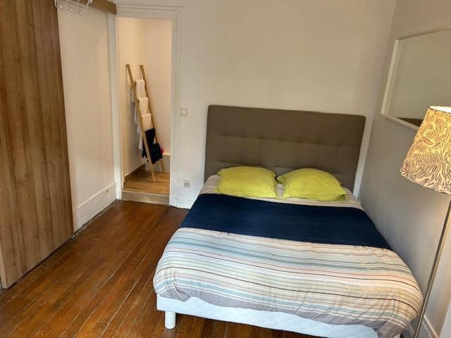 Paris Sacre Coeur Montmartre Et Tour Eiffel, 8 People, Apartment Ngoại thất bức ảnh