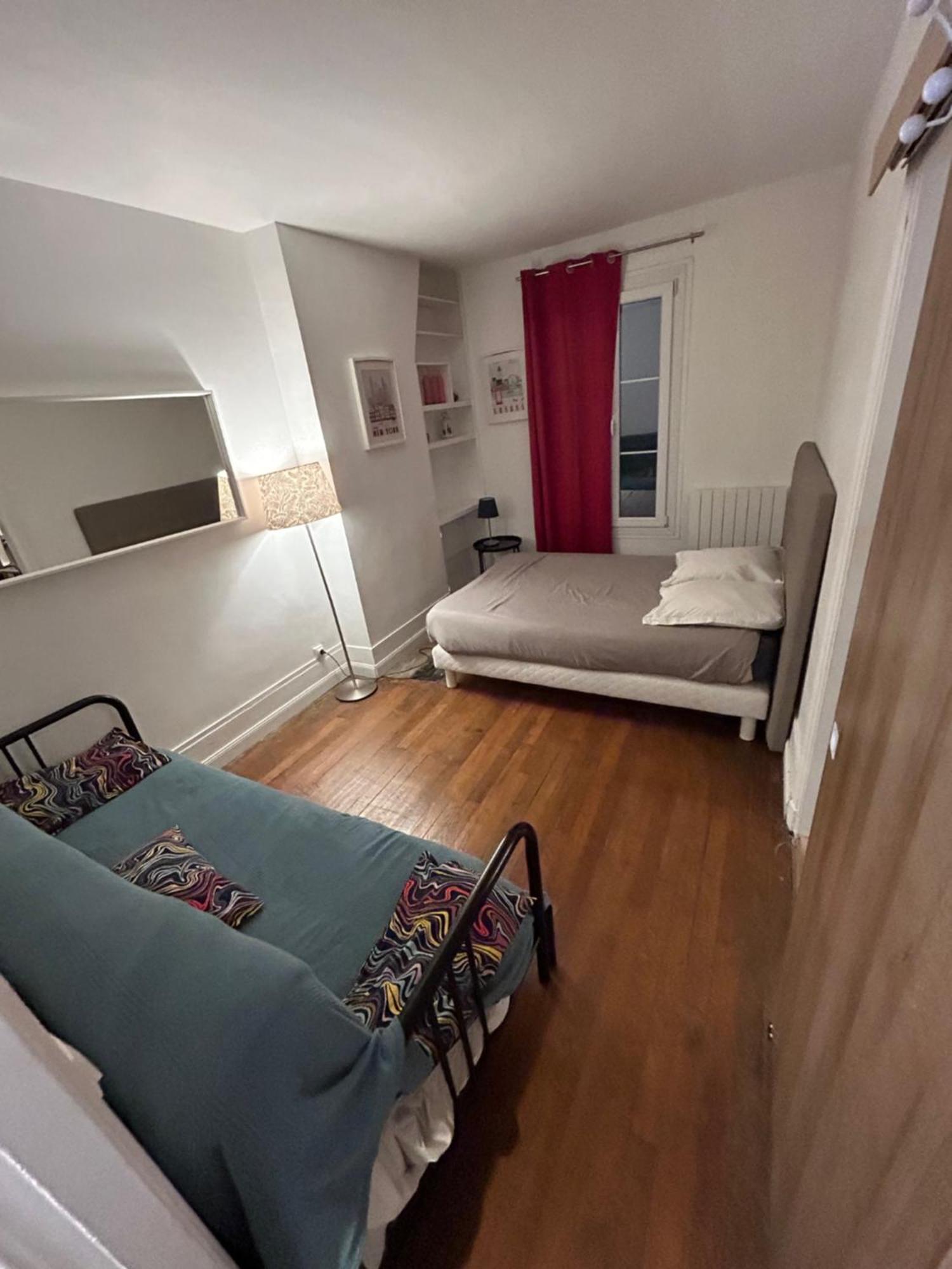 Paris Sacre Coeur Montmartre Et Tour Eiffel, 8 People, Apartment Ngoại thất bức ảnh